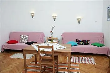 Alkotmany Street Apartment Budapest Hotel