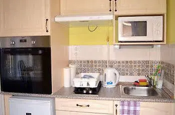 Alkotmany Street Apartment Budapest 0*,  Hongrie