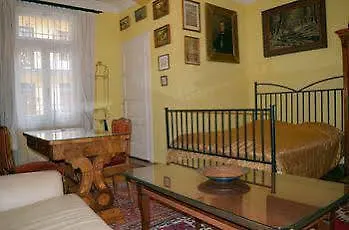 Alkotmany Street Apartment Budapest Hotel